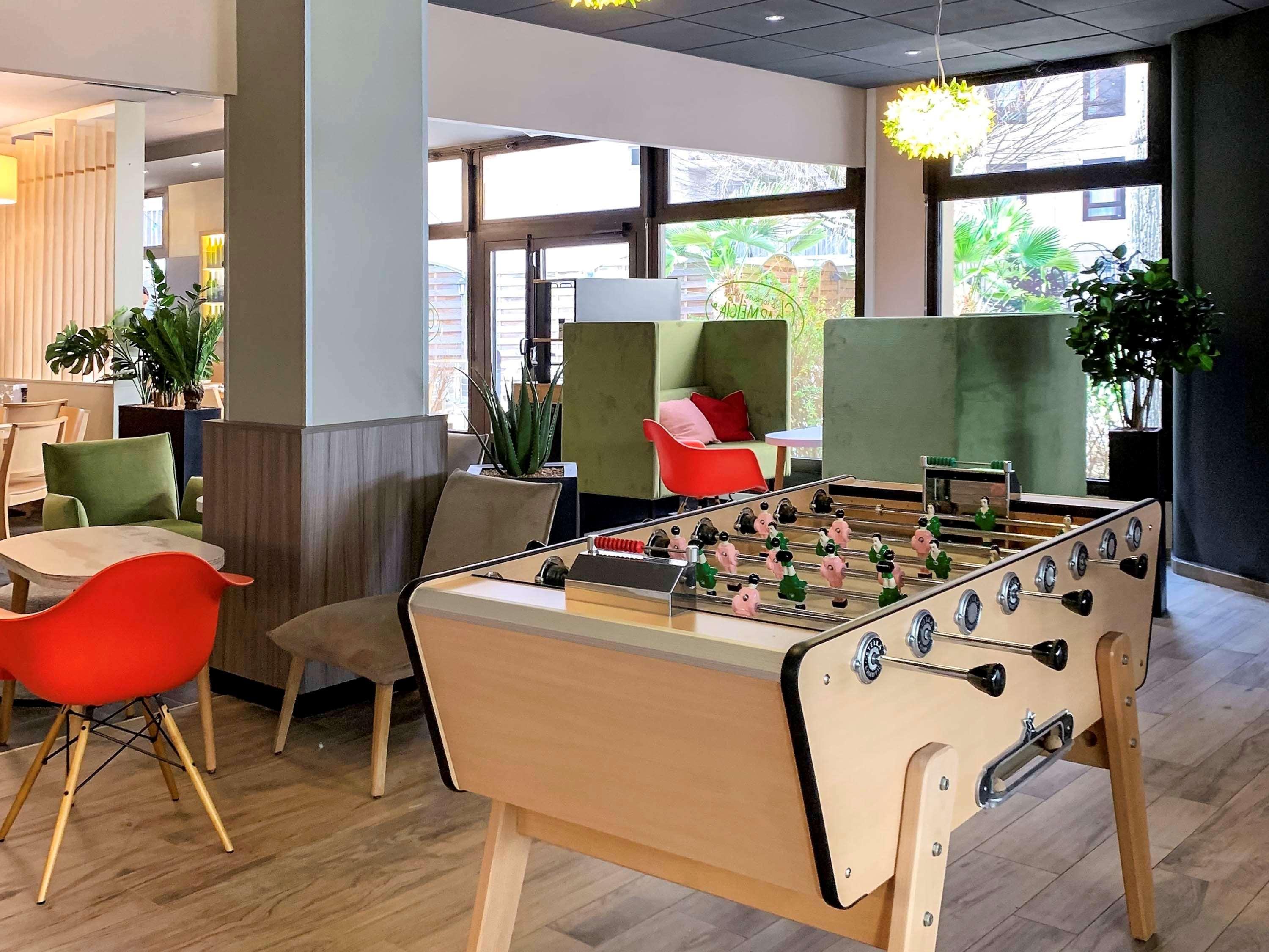 Ibis Centre Gare Hotel 3*