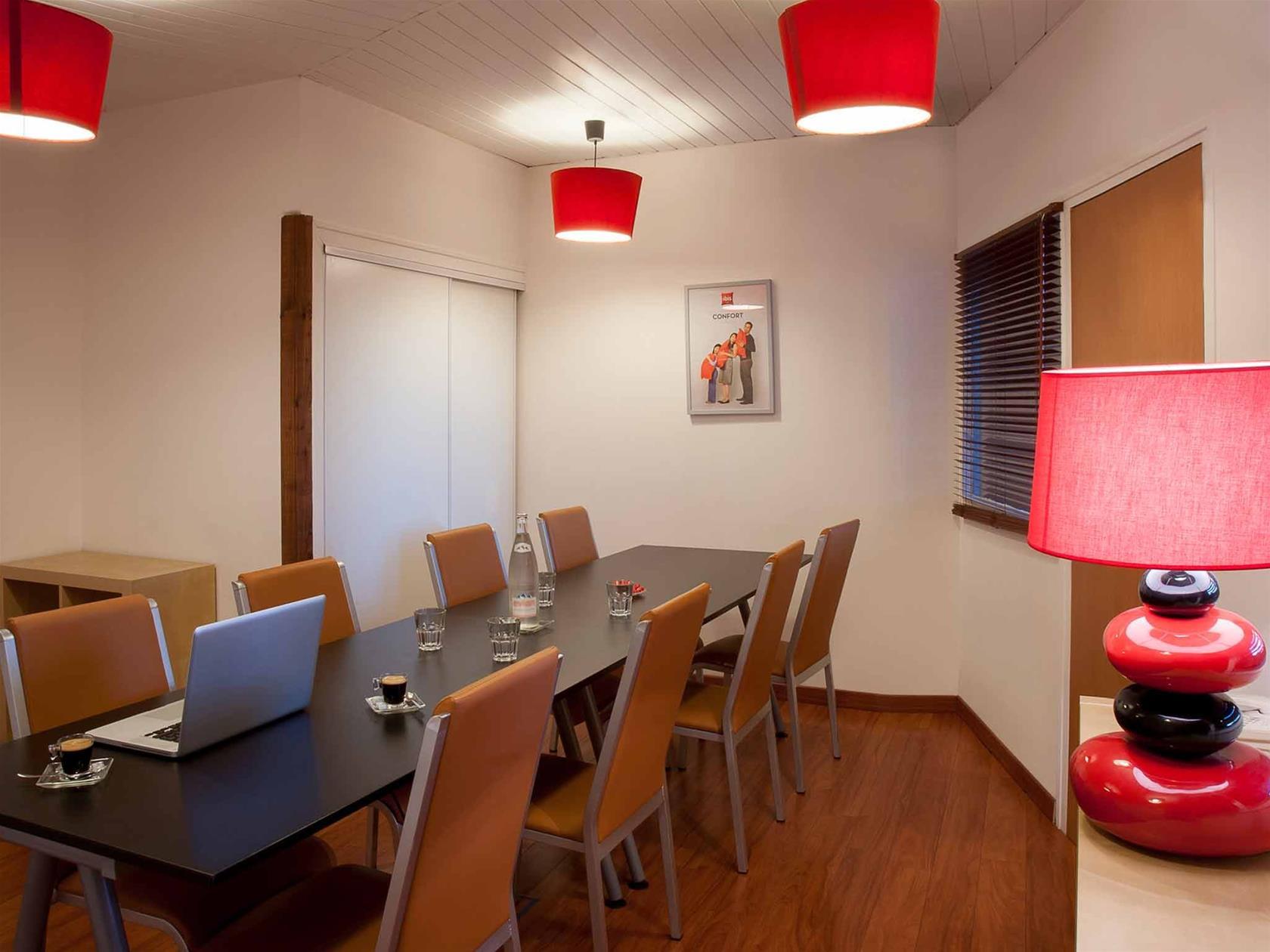 Ibis Centre Gare 3*