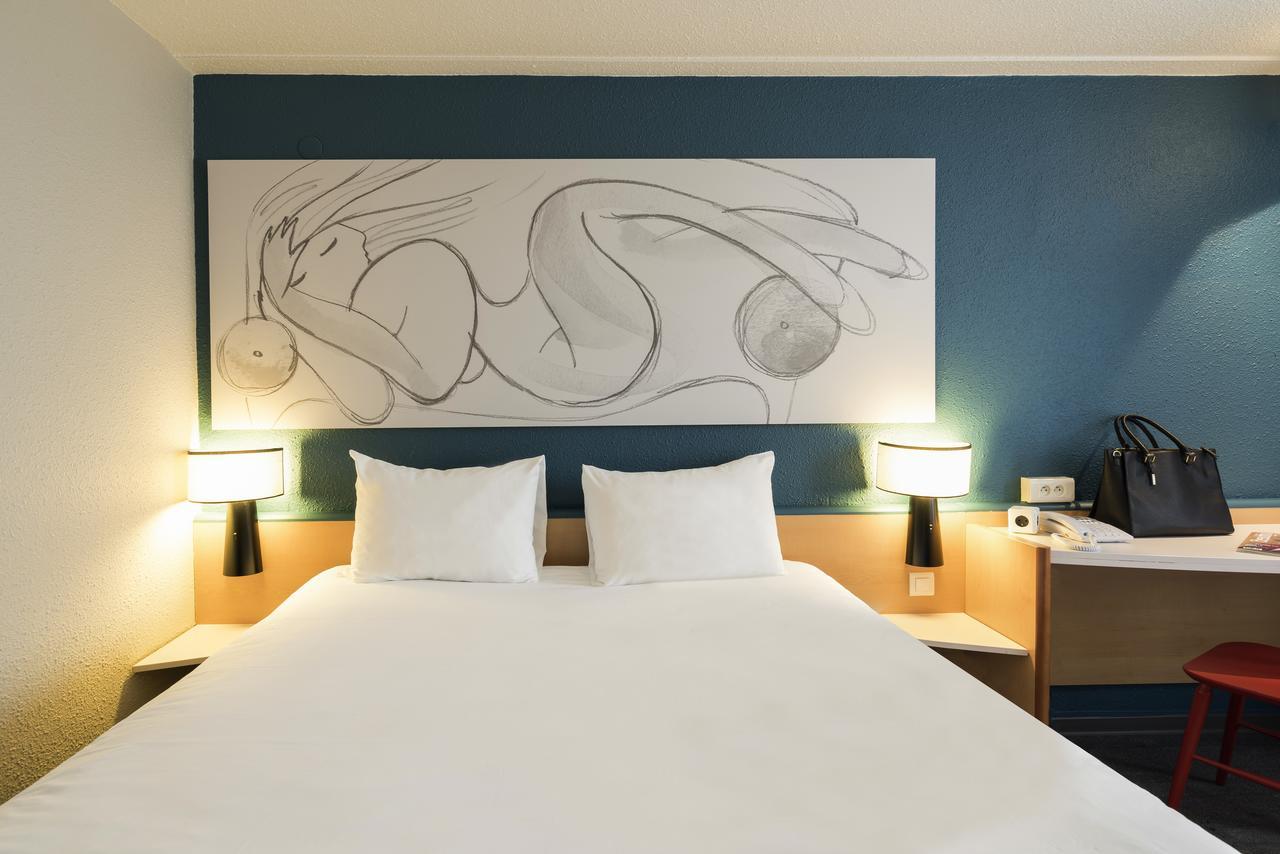 Ibis Centre Gare Hotel 3*